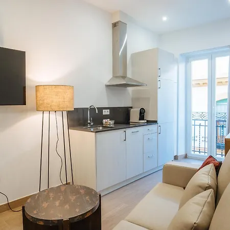 Ninesuites Cathedral Apartment *