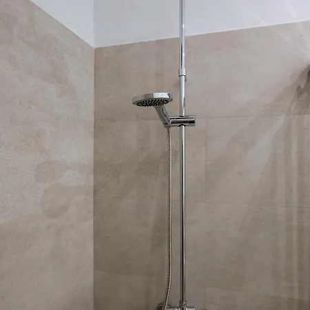 Ninesuites Cathedral Apartment Seville