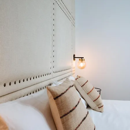 Ninesuites Cathedral Apartment *