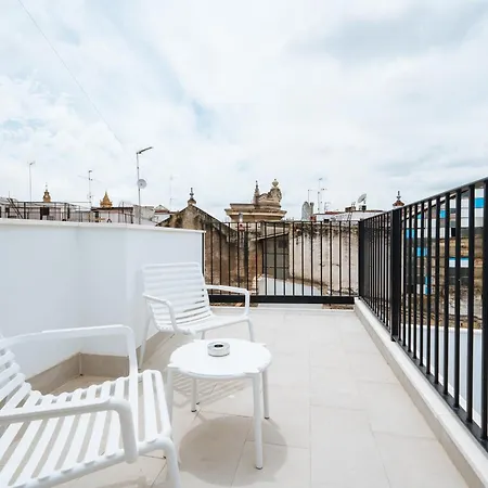 Ninesuites Cathedral Apartment Seville