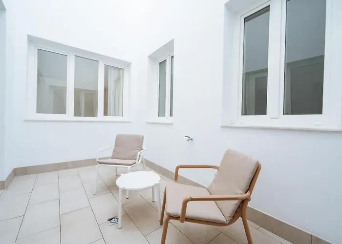 Ninesuites Cathedral Σεβίλλη